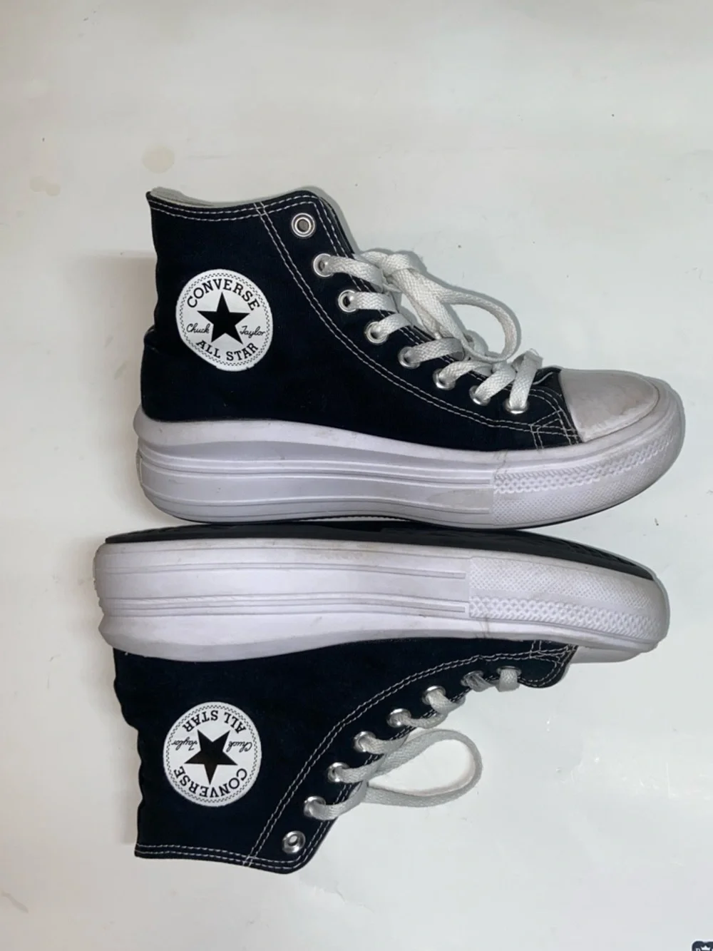 Converse Chuck Taylor All Star Black and White High-Top Platform Sneaker 568497C - Picture 4 of 11
